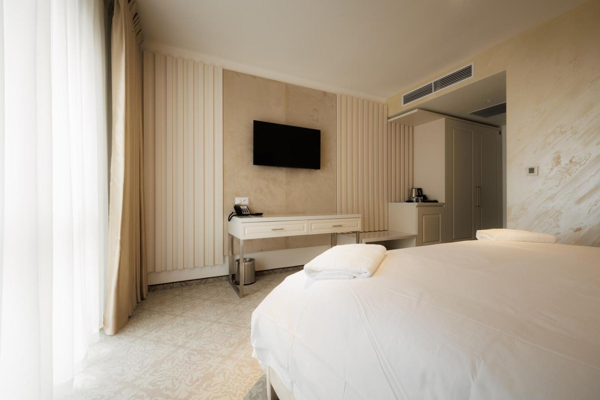 Arcade Hotel Banska Bystrica