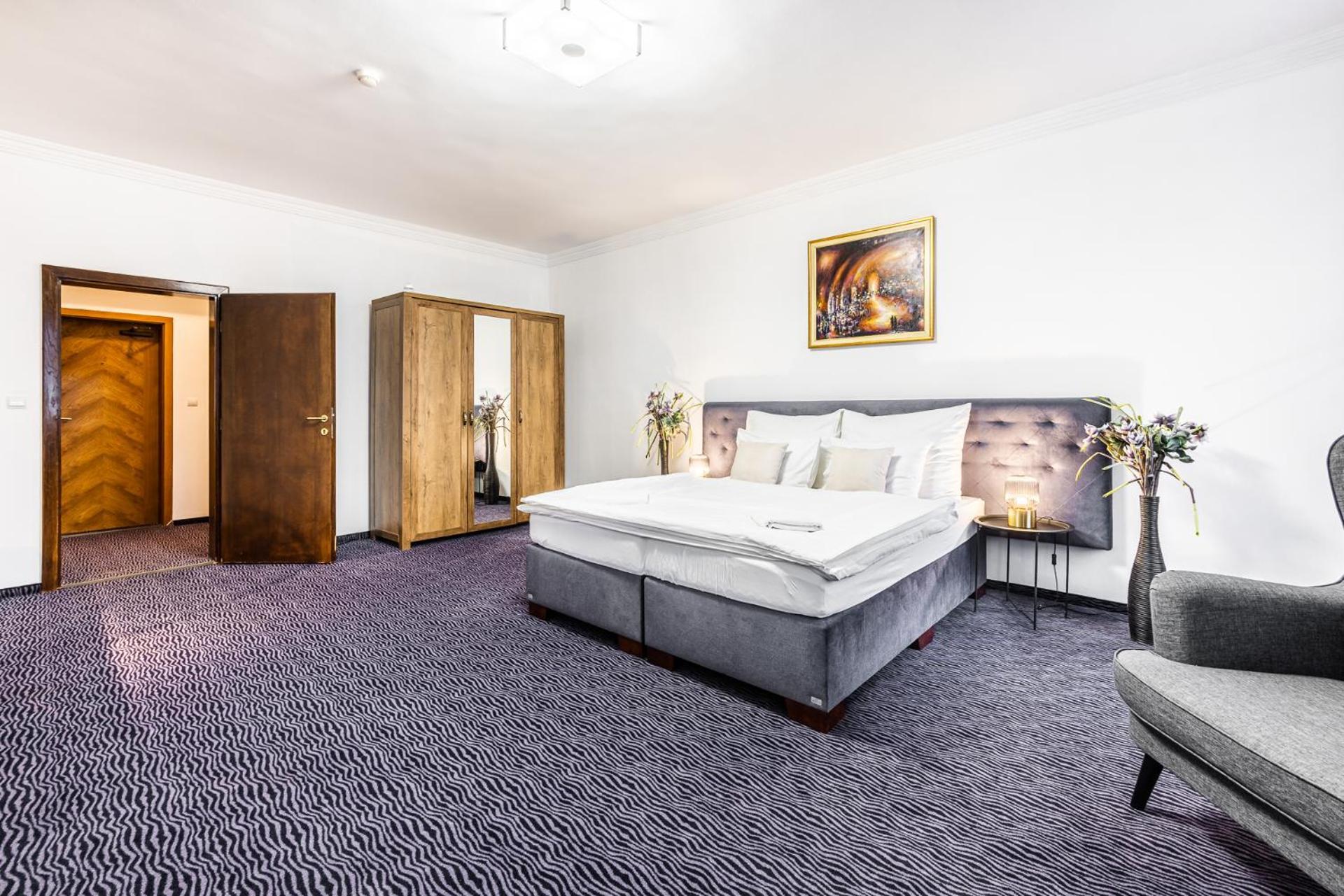 Arcade Hotel 3*